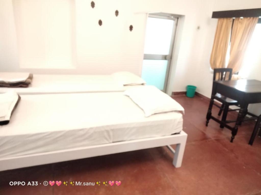 Postel nebo postele na pokoji v ubytování Z Hotel