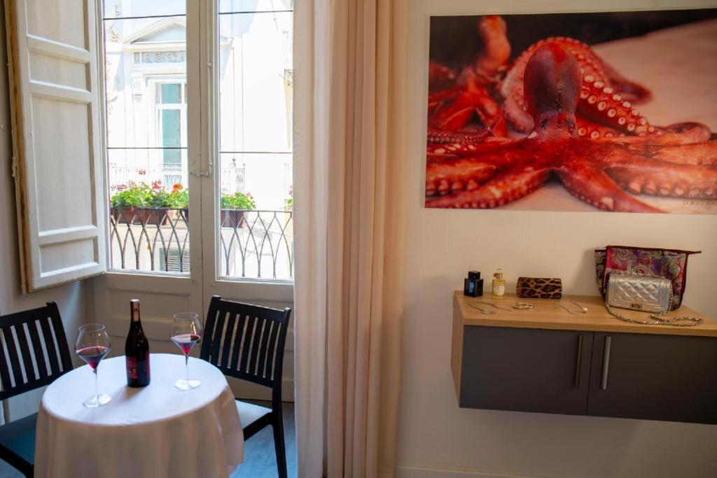 Imagen de la galería de Ballaro' Hotel - Budget Room, en Palermo