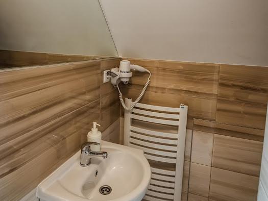 Kúpeľňa v ubytovaní Apartamenty na wzgórzu