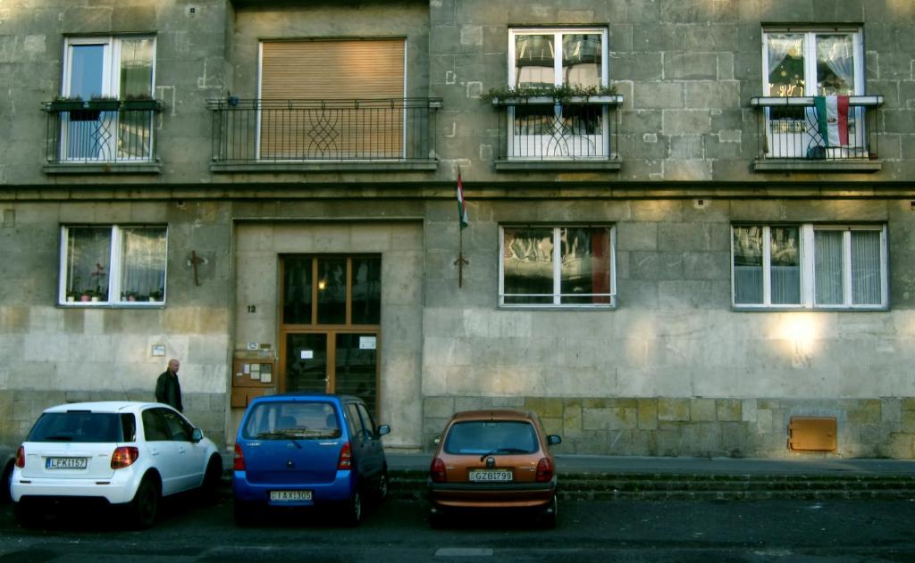 Budova, v ktorej sa apartmán nachádza