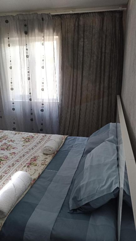 Postel nebo postele na pokoji v ubytování Cottage Teremok 7 people