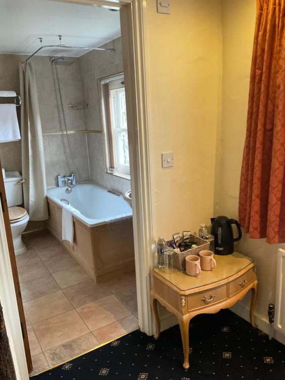 The Jolly Farmer - Deluxe Double Room With Bath