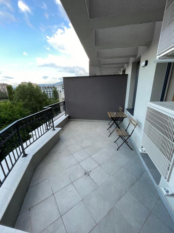 Movie flats - 