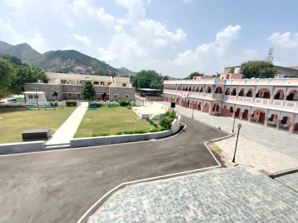 HOTEL KING EDWARD MEMORIAL - Housity
