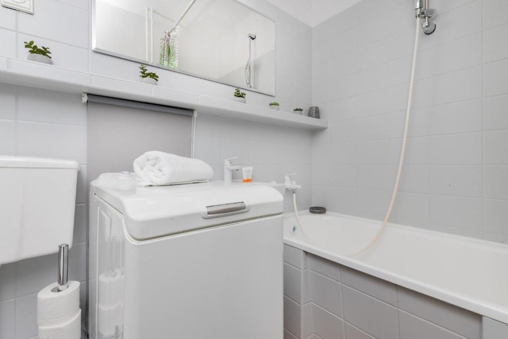 Kúpeľňa v ubytovaní Seaview Apartment Gdańsk Przymorze by Noclegi Renters