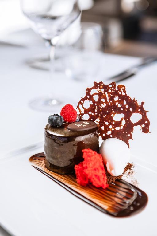 SKY SUITE HOTEL - Resim 21