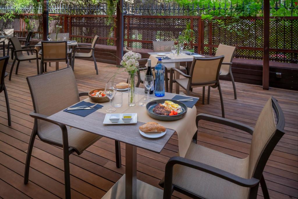 Hotel SERHS Rivoli Rambla - Resim 15