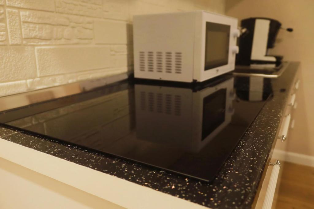 Bruno’s Apartment - Image 7