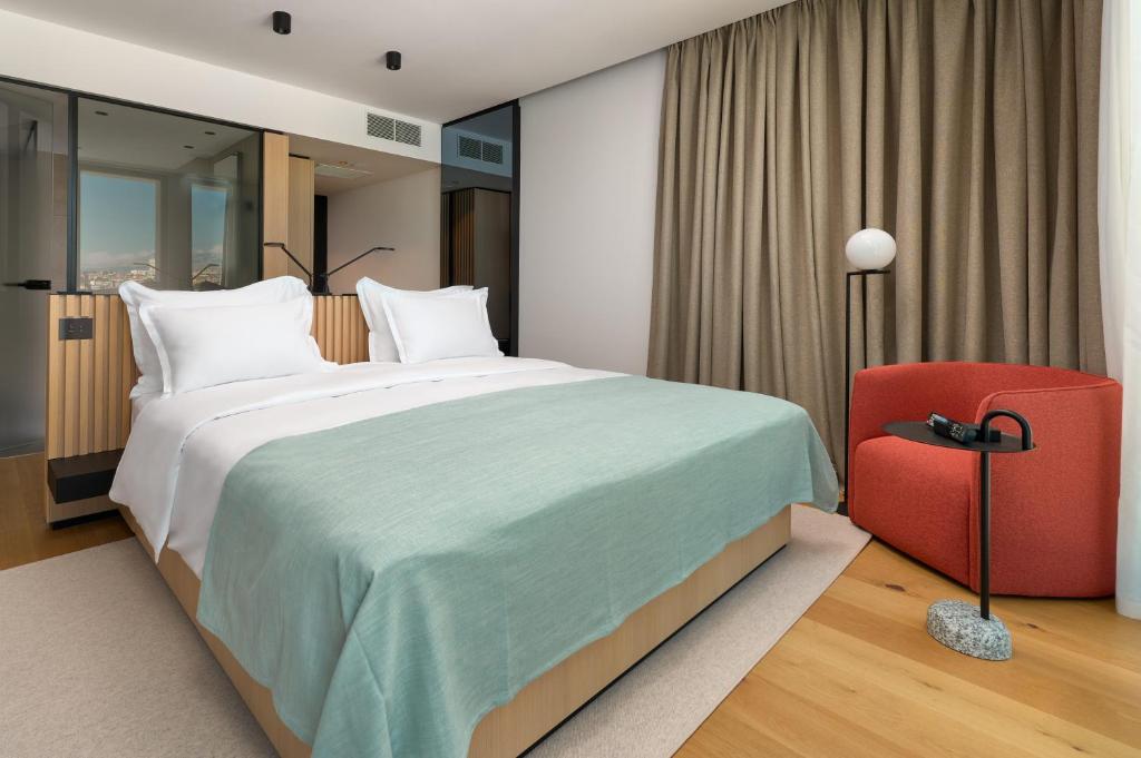 Hotel Ambasador - 16