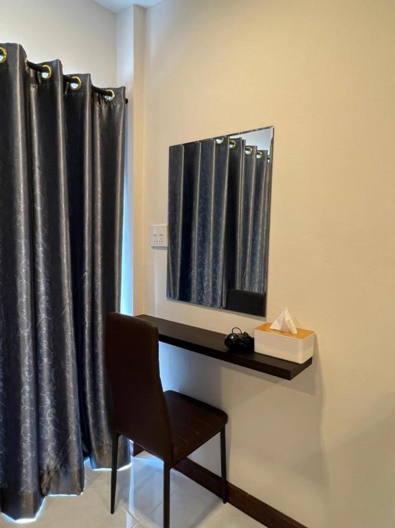 see-on place/สีอ่อนเพลส - Chambre Double De Luxe Avec Balcon