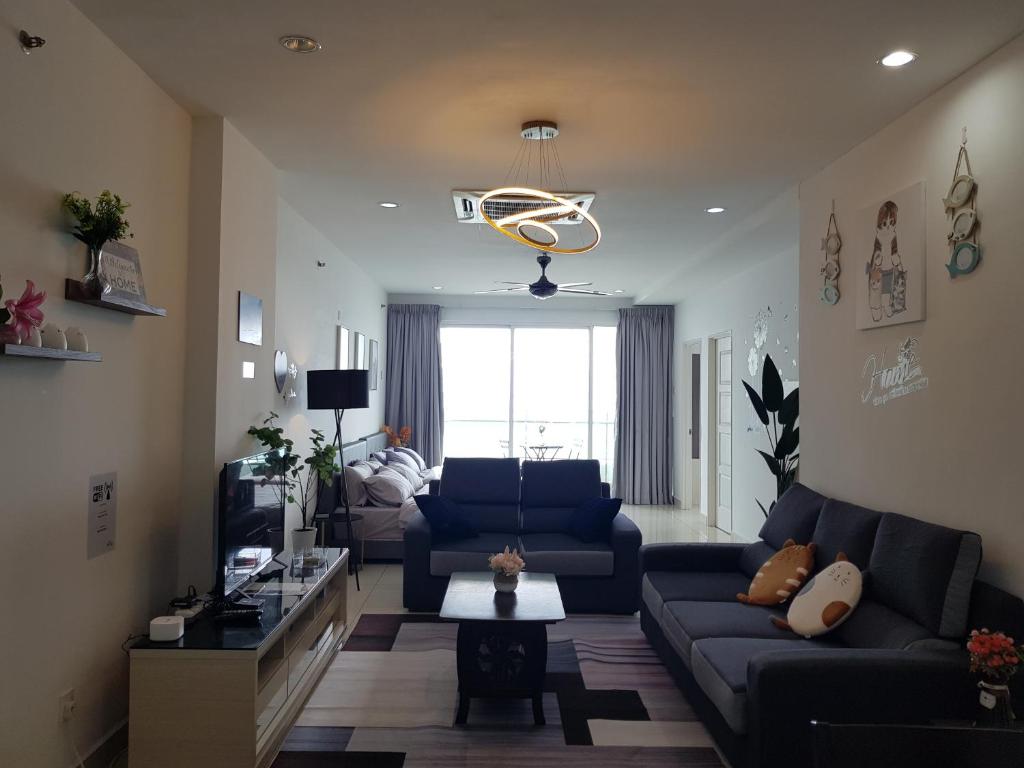 Mansion One Suite by stayCATion Homestay - Appartement Trois Chambres