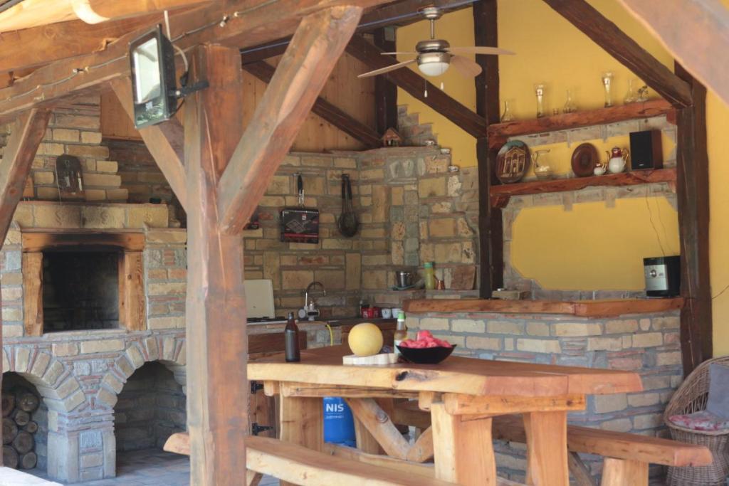 Fotografie z fotogalerie ubytování Fruška house v destinaci Bešenovački Prnjavor
