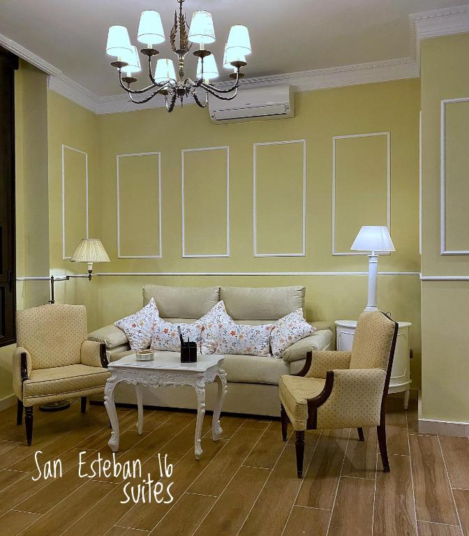 SUITES SAN ESTEBAN 16 Ducal