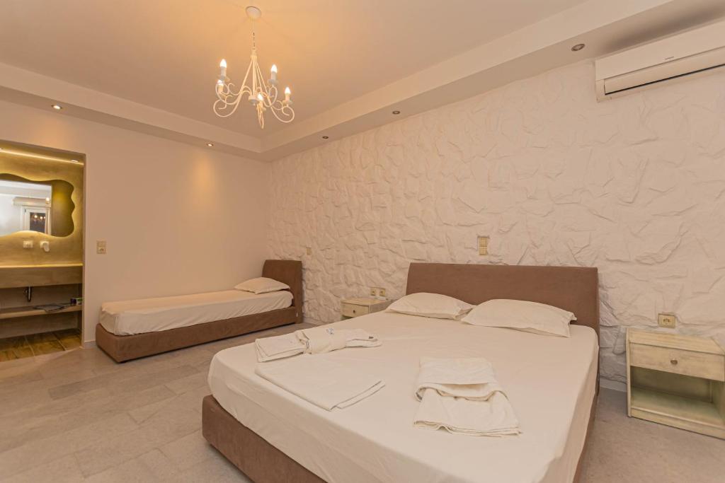 Kallithea Hotel - 17