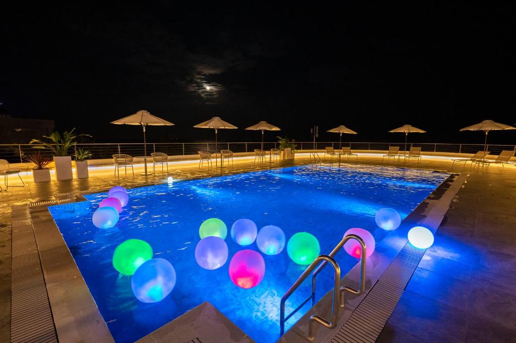 Bazén v ubytování Atagawa Ocean Resort nebo v jeho okolí