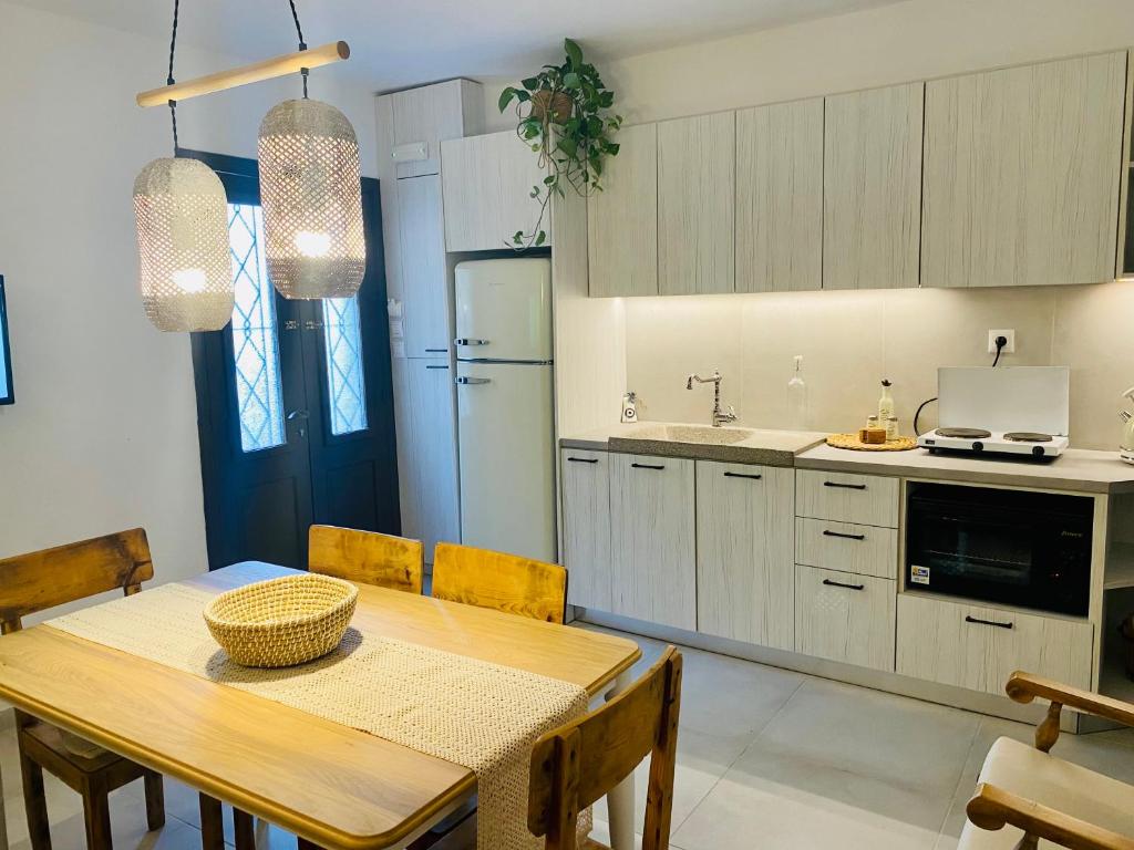 A kitchen or kitchenette at Nonna Cannella