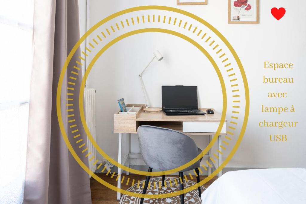 Televízia a/alebo spoločenská miestnosť v ubytovaní SUPERLOGIS L'Alysse Classé 3étoiles HYPERCENTRE BLOIS