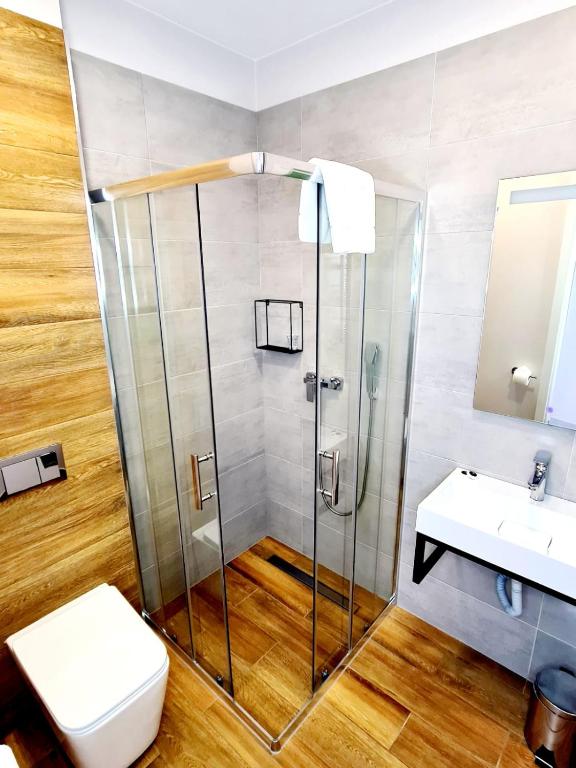 Via Hotel Polkowice - Chambre Jumelle Avec Salle De Bain Privée