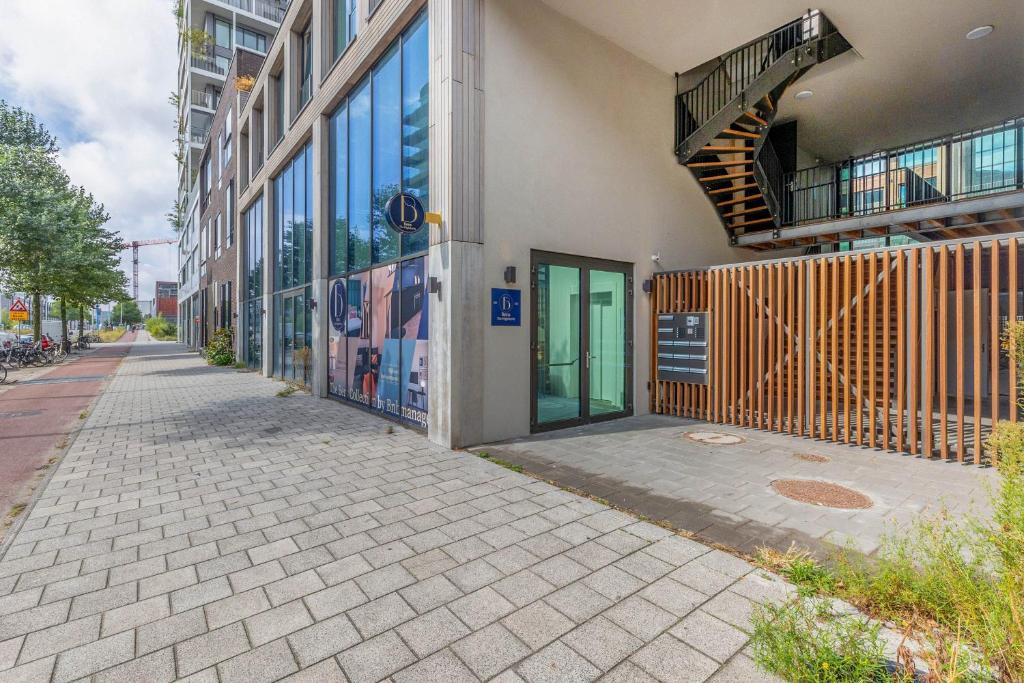 Bens The Highdocks - One-Bedroom Apartment