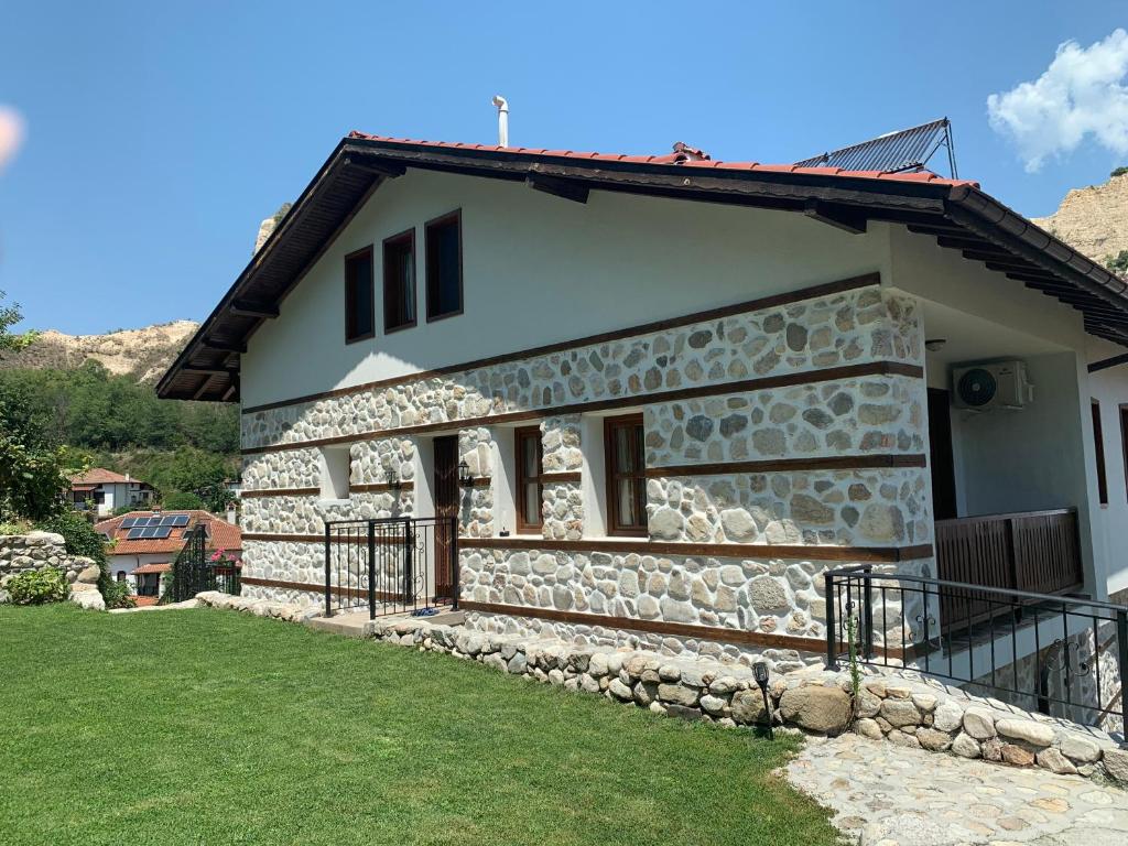 Budova, kde se penzion nachází