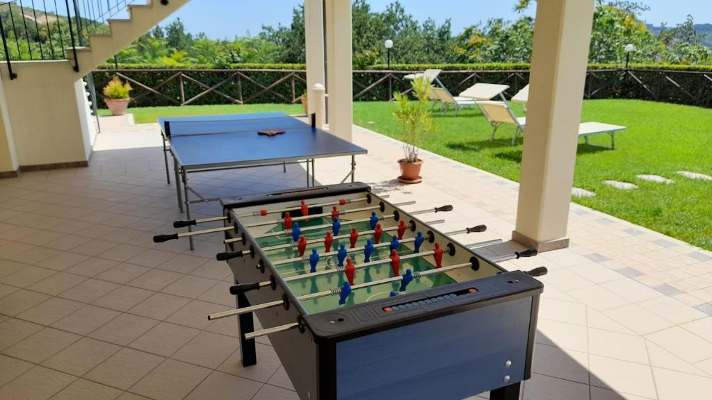 Stolní tenis v ubytování Agriturismo MonteMaggio nebo okolí