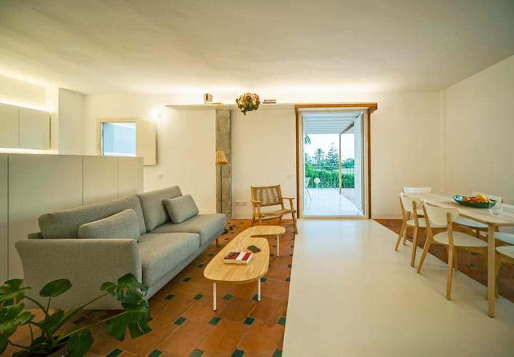 Posedenie v ubytovaní Casa Chirimoyo