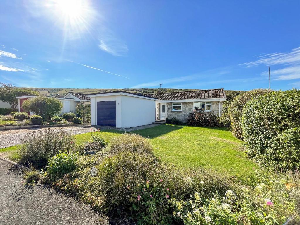 Hill View, Wareham (updated prices 2024)