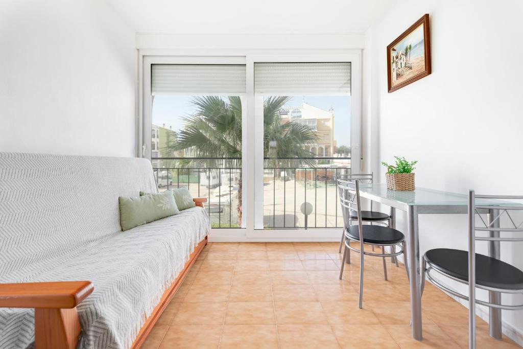 Apartament w Torrevieja, Mar Azul, Torrevieja Updated 2023 Prices