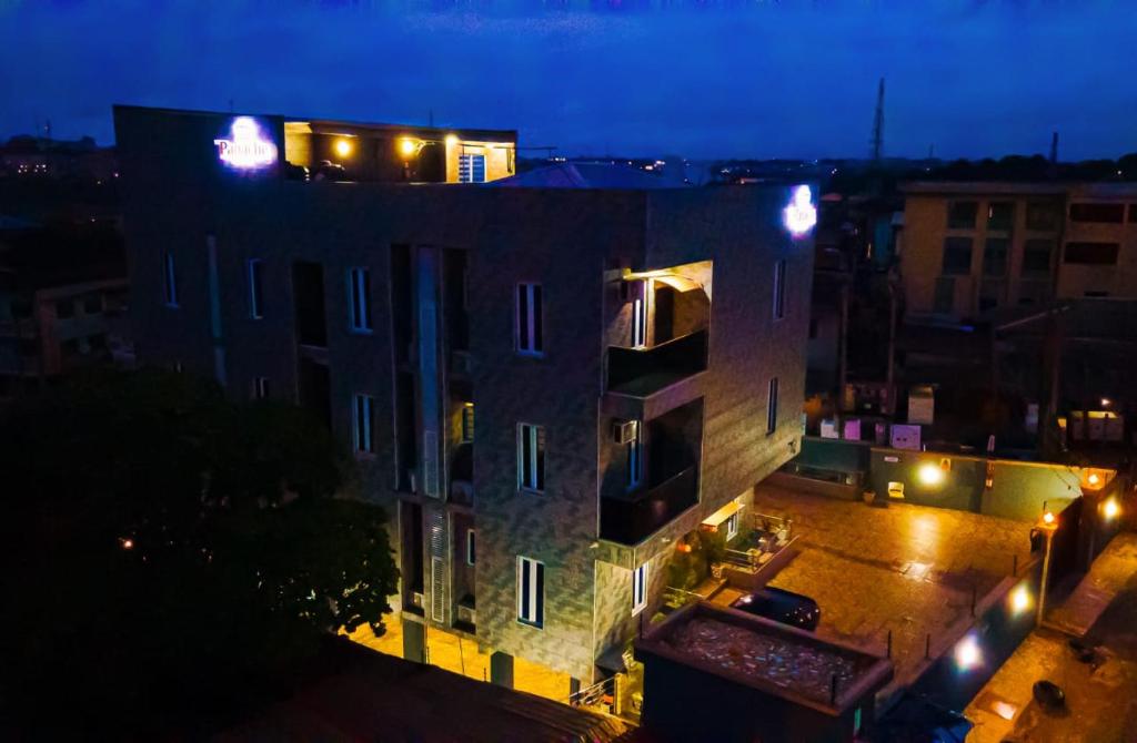 Budova, kde se apartmán nachází