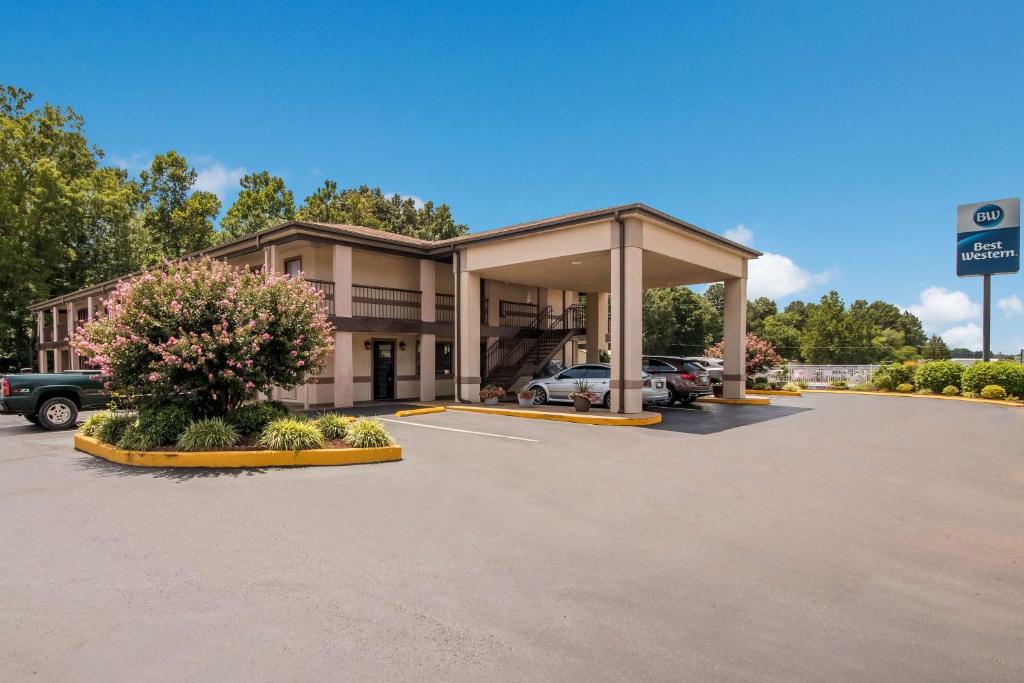 Best Western  McKenzie