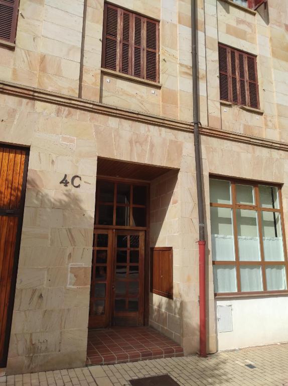 The facade or entrance of Apartamento Parque Europa