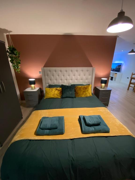Home From Home Cosy 2 Bed Apartment - Appartement De Deux Chambres