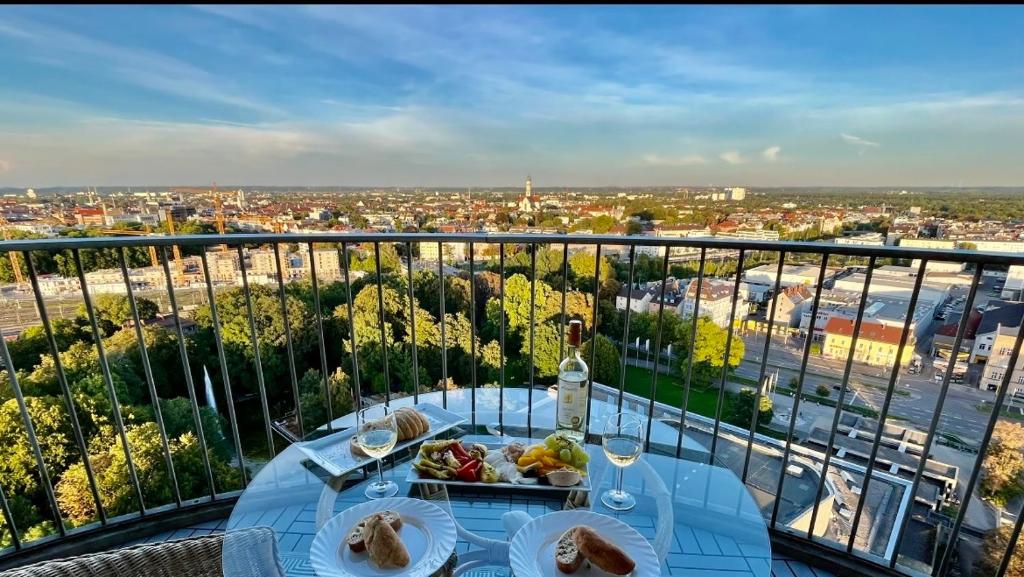 SUITE-21 City View Hotelturm Augsburg - Apartamento Superior