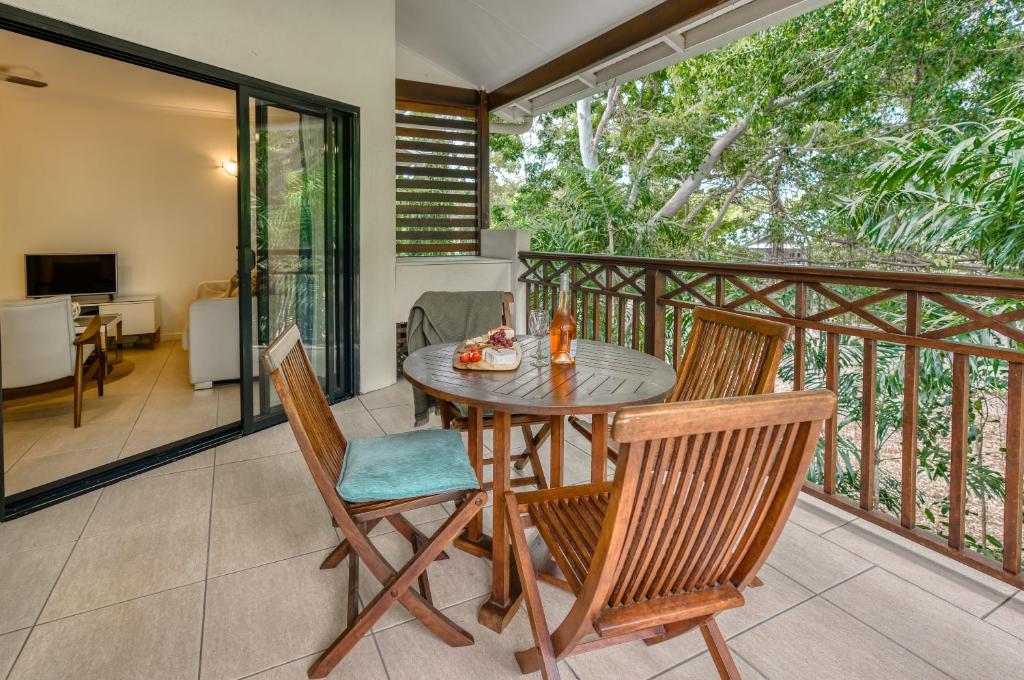 Balkón nebo terasa v ubytování Freestyle Resort Port Douglas