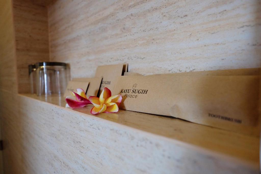 Kayu Sugih Palace - 5