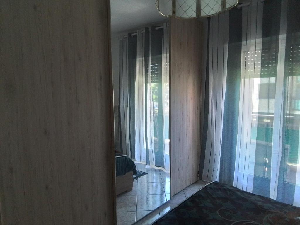 Zdjęcie z galerii obiektu Casa di Max - private room in apartment with shared bathroom FREE PARKING w mieście Bolzano