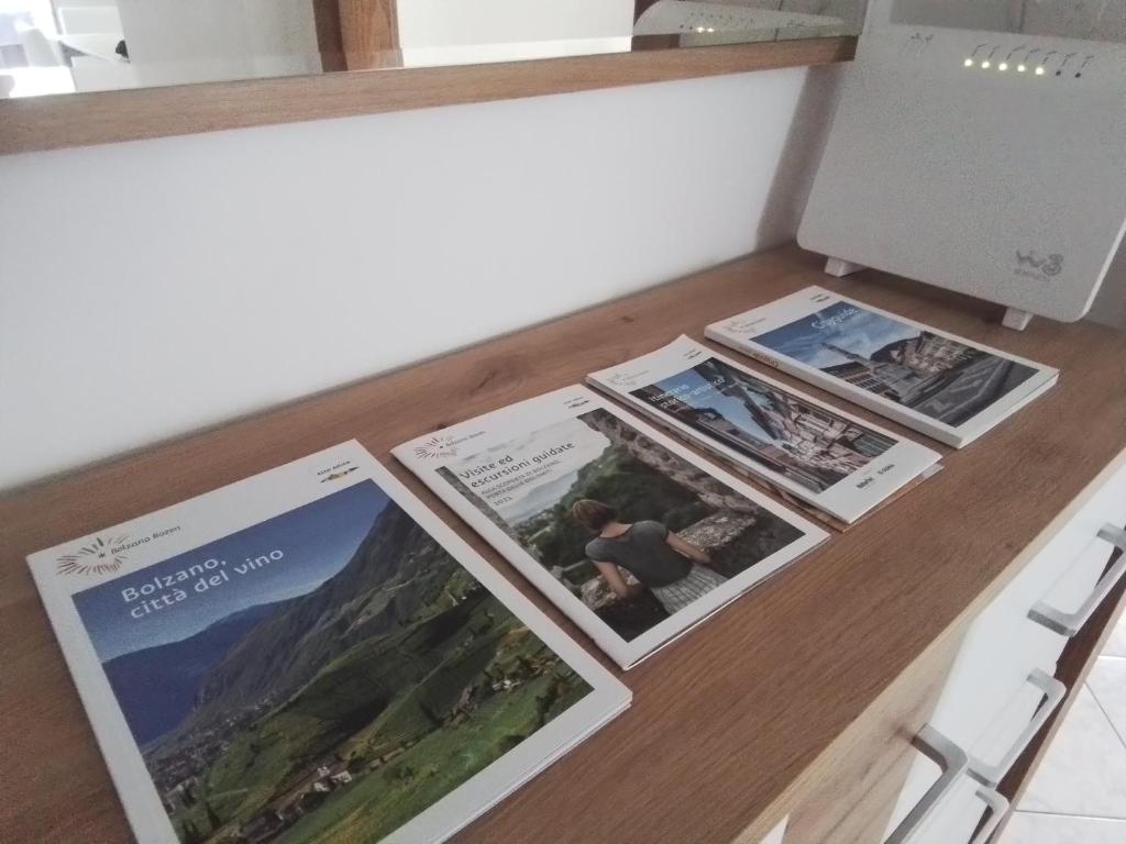 Zdjęcie z galerii obiektu Casa di Max - private room in apartment with shared bathroom FREE PARKING w mieście Bolzano