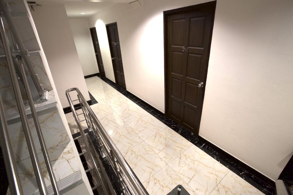 Katesiree House - Resim 3