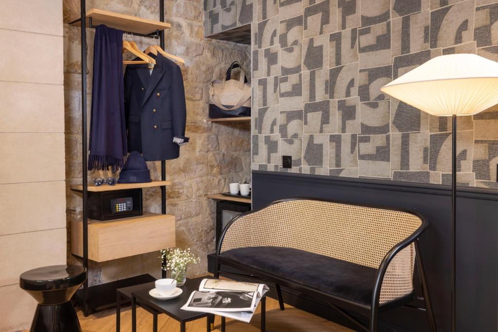 Posezení v ubytování Hotel Abbatial Saint Germain