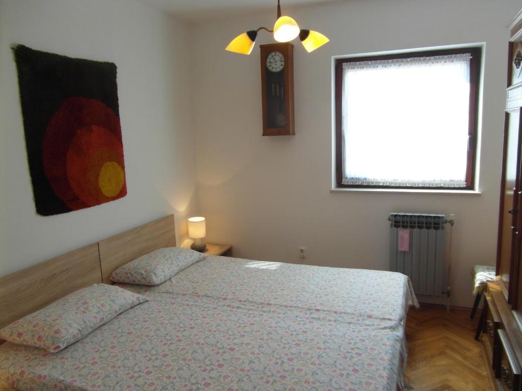 Posteľ alebo postele v izbe v ubytovaní Apartments Ida, 100 m from the beach