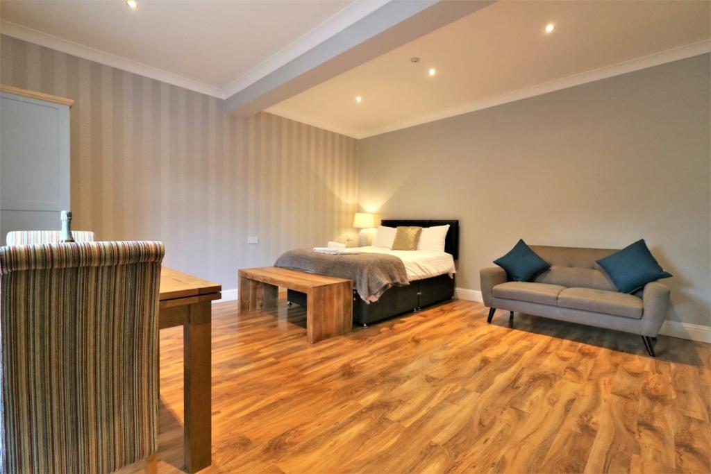 Galeriebild der Unterkunft Signature - Linden Cottage Room 1 in Airdrie