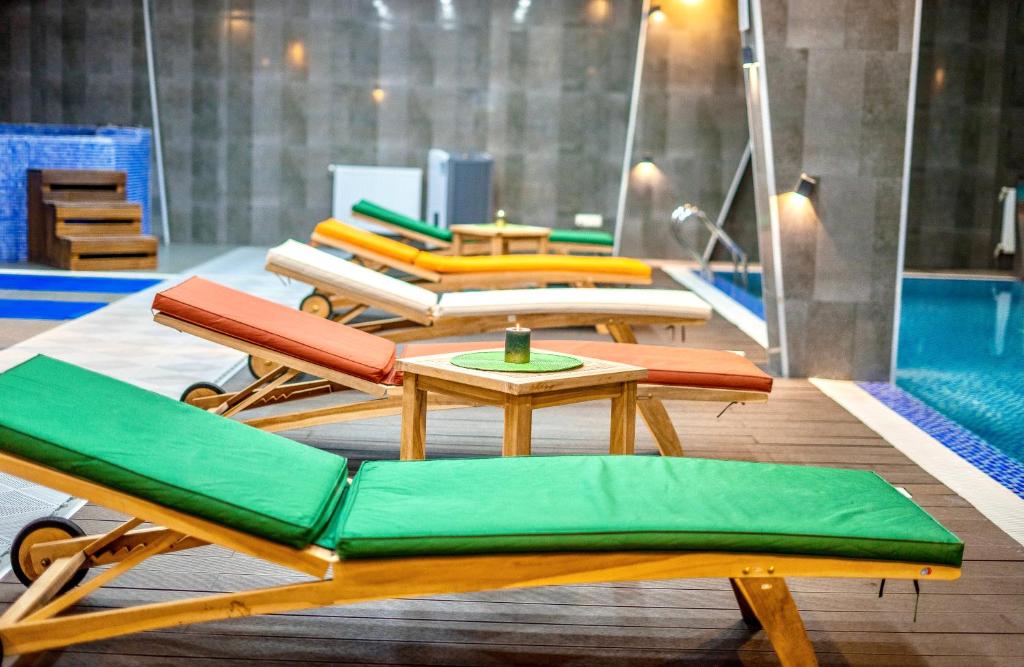 Bazén v ubytování New Gudauri Atrium 139 nebo v jeho okolí