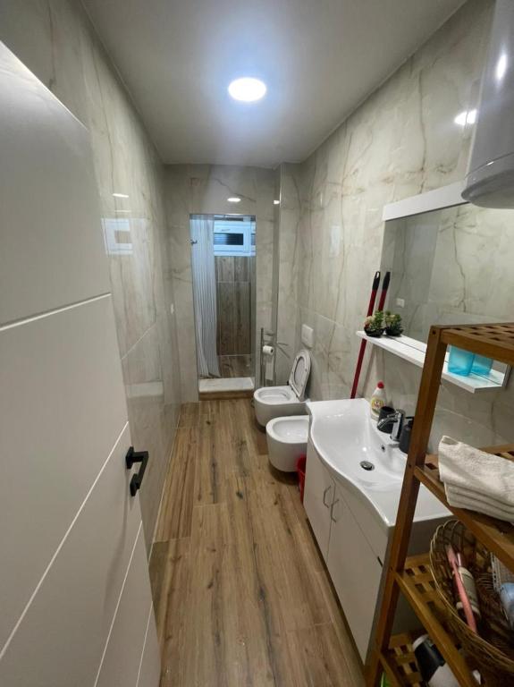 New Bazaar Apartment in Tirana - Imazhi 3