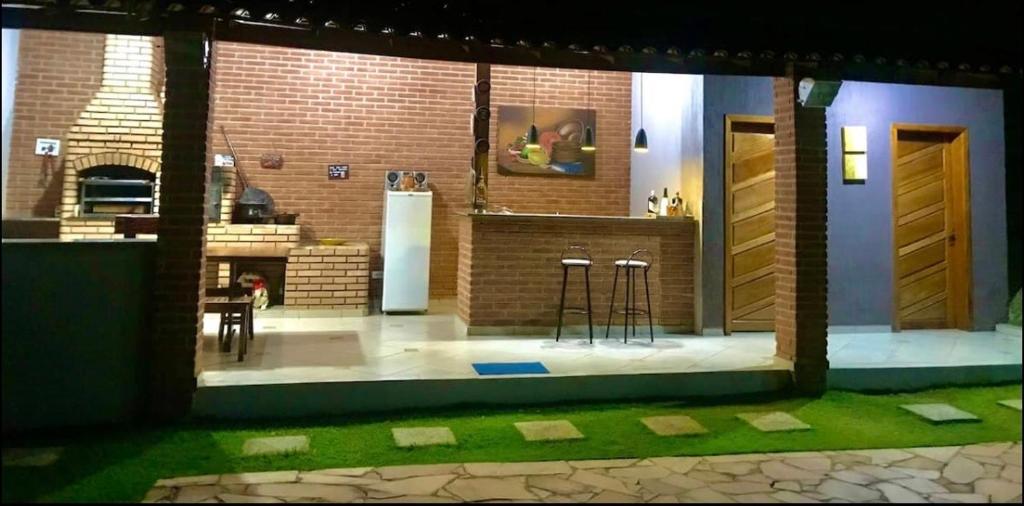 CHACARA EM COND FECHADO WI FI AR CONDICIONADO PISCINA e SPA AQUECIDOS