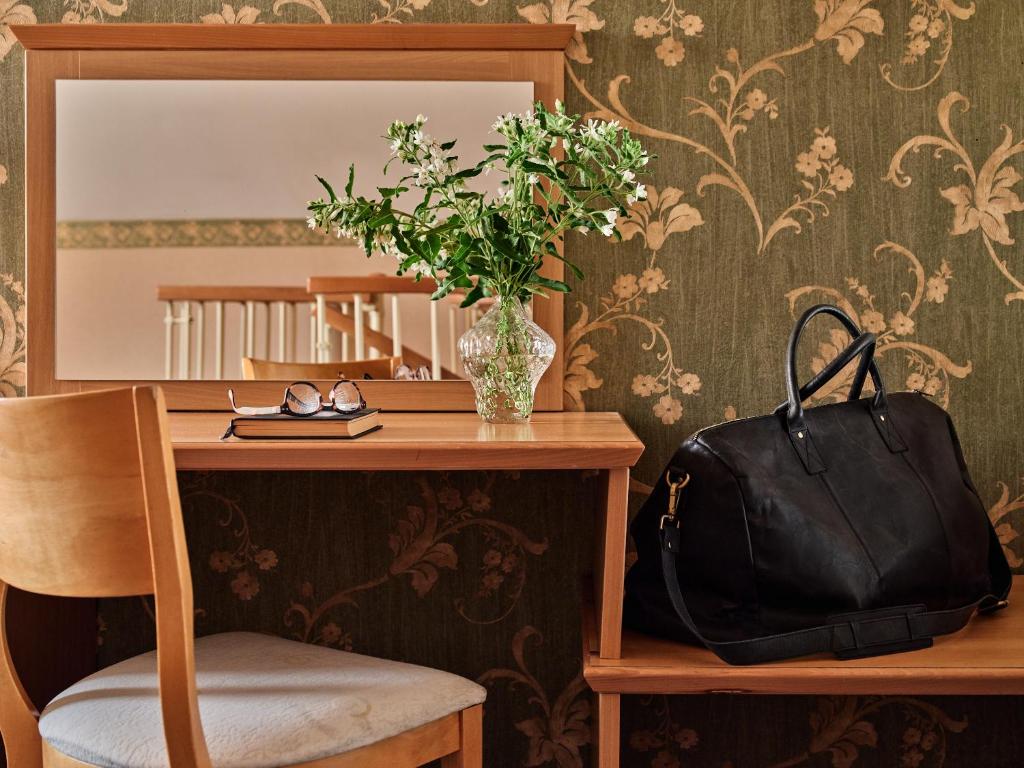 Hotel Great Polonia Kraków Airport - Ex Hotel Witek - Economy Double Or Twin Room