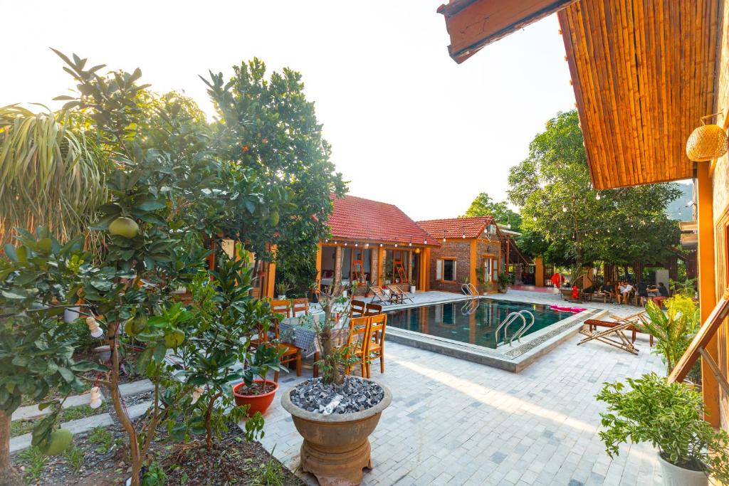 Tam Coc mountain bungalow - 1