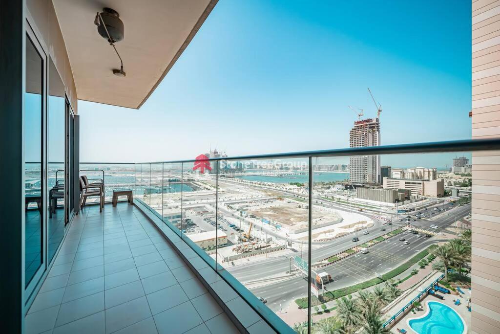 Modish 1BR Apartment in Damac Heights - Dubai Marina, UAE - Booking.com