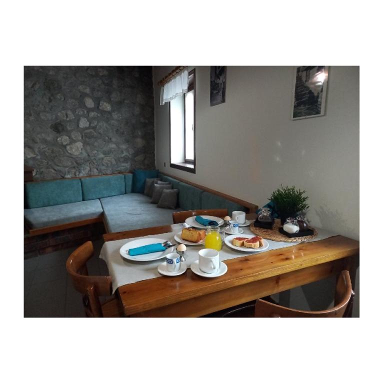 Posezení v ubytování Potamolithos Suites