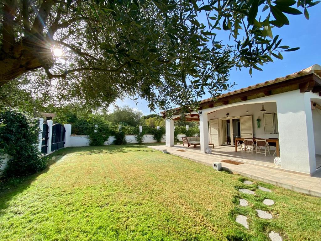 La Casa dell'Olivo a Castiadas - Villa Panoramica