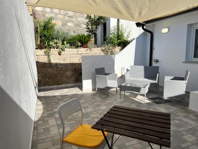 Casa Sylvia a Sant'Antioco - Incantevole appartamento vista città